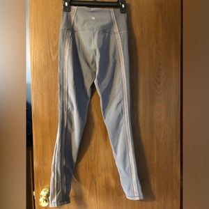 Lululemon gray leggings with mesh down the leg size 6